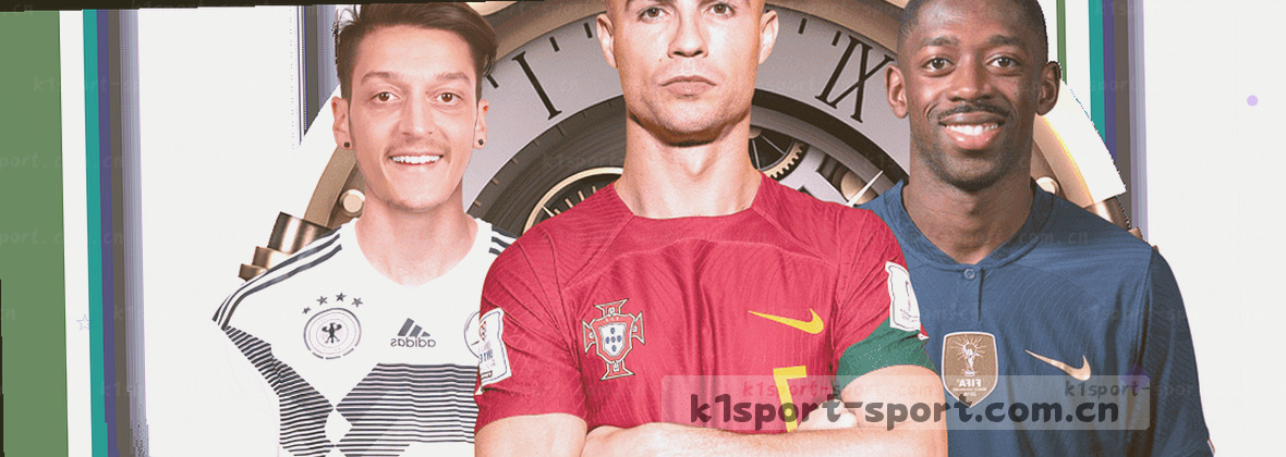 数据中心机柜蓝色指示灯阵列